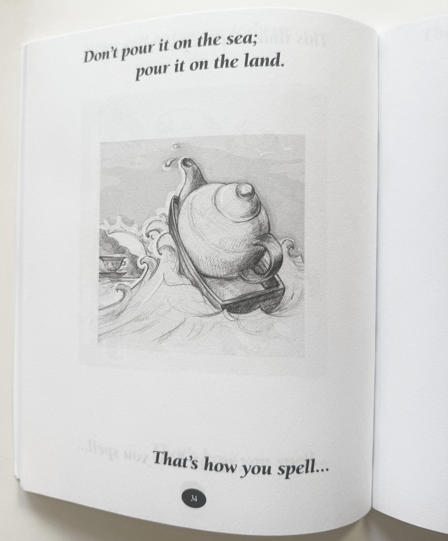 Chicken in the Car ... and the car can't go! Thats how you spell Chicago! (Paperback)